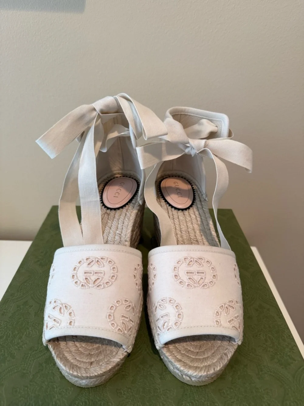 Gucci Damita embroidered GG logo espadrille sandals - Picture 5 of 6